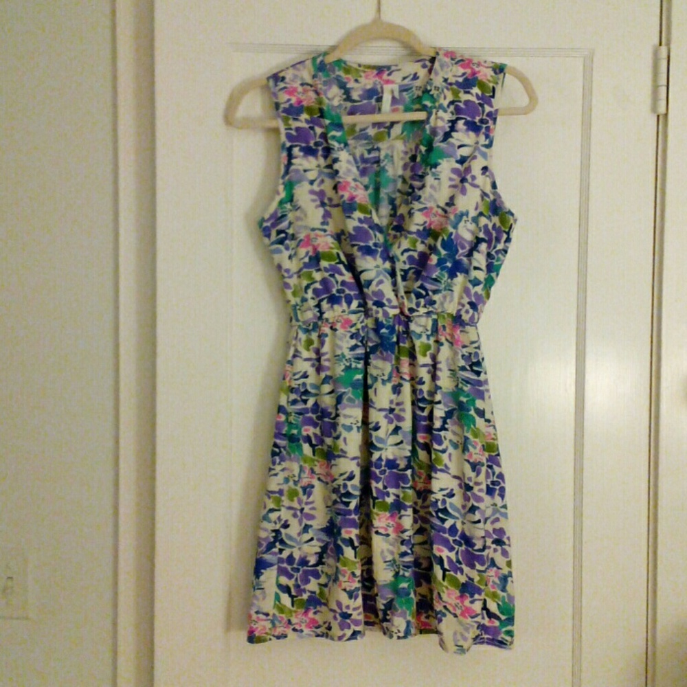 4 for 25! Floral Mini Dress, petite perfect!